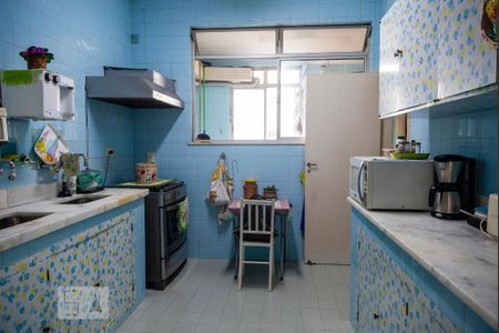 Apartamento à venda com 200m², 4 quartos e 1 vagaCozinha