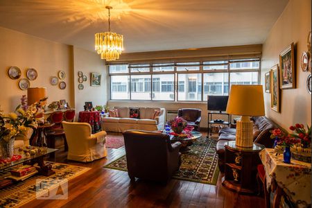 Sala de apartamento à venda com 4 quartos, 200m² em Copacabana, Rio de Janeiro