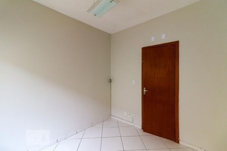 Casa à venda com 200m², 4 quartos e 6 vagasQuarto 1