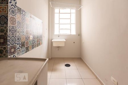 Cozinha de apartamento para alugar com 1 quarto, 63m² em Santa Efigênia, São Paulo