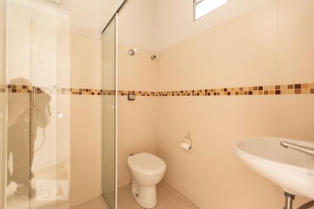 Banheiro de apartamento para alugar com 1 quarto, 63m² em Santa Efigênia, São Paulo