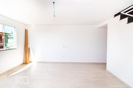 Sala de casa à venda com 3 quartos, 180m² em Vila Mazzei, São Paulo