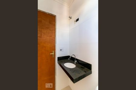 Casa à venda com 180m², 3 quartos e 3 vagasBanheiro da Suíte 1