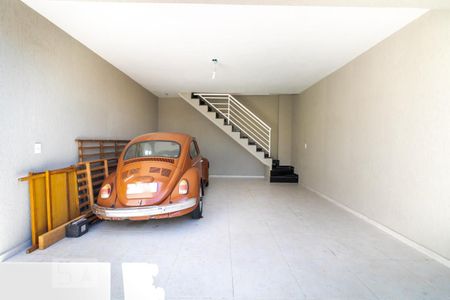 Casa à venda com 180m², 3 quartos e 3 vagasGaragem