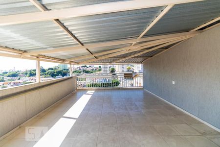 Casa à venda com 180m², 3 quartos e 3 vagasTerraço