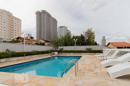 Apartamento à venda com 65m², 2 quartos e 1 vaga Apartamento à venda com 65m², 2 quartos e 1 vagaÁrea Comum - Piscina