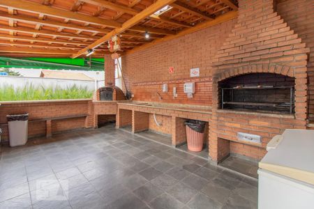 Apartamento à venda com 65m², 2 quartos e 1 vaga Apartamento à venda com 65m², 2 quartos e 1 vagaÁrea Comum - Churrasqueira