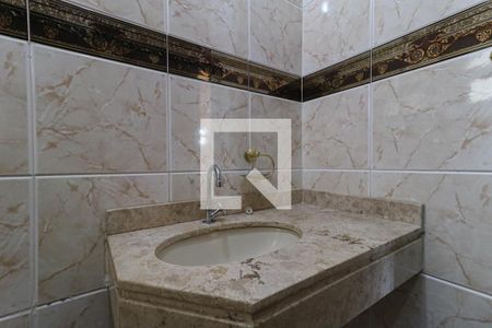 Casa à venda com 143m², 3 quartos e 4 vagas Casa à venda com 143m², 3 quartos e 4 vagasLavabo