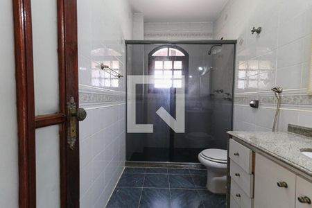Casa à venda com 143m², 3 quartos e 4 vagas Casa à venda com 143m², 3 quartos e 4 vagasBanheiro Social