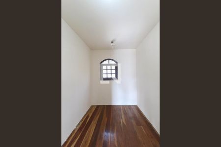 Casa à venda com 143m², 3 quartos e 4 vagas Casa à venda com 143m², 3 quartos e 4 vagasQuarto 3