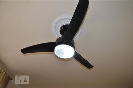 Sala- ventilador de apartamento para alugar com 2 quartos, 47m² em Inhauma, Rio de Janeiro