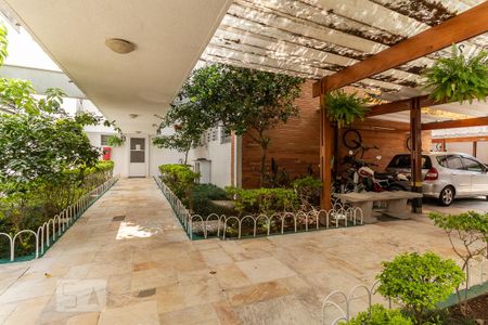 Apartamento à venda com 90m², 3 quartos e 1 vaga Apartamento à venda com 90m², 3 quartos e 1 vagaÁrea comum