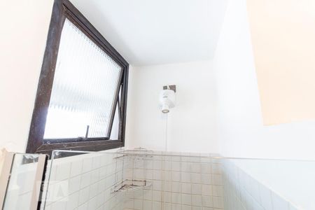 Apartamento à venda com 90m², 3 quartos e 1 vaga Apartamento à venda com 90m², 3 quartos e 1 vagaChuveiro