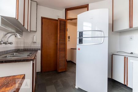 Apartamento à venda com 90m², 3 quartos e 1 vaga Apartamento à venda com 90m², 3 quartos e 1 vagaCozinha