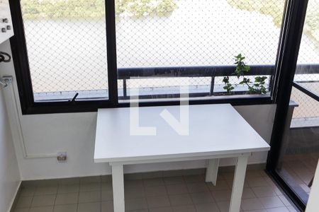 Apartamento para alugar com 70m², 1 quarto e 1 vaga Apartamento para alugar com 70m², 1 quarto e 1 vagaCozinha