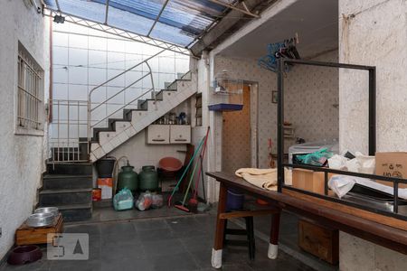 Casa à venda com 232m², 4 quartos e 3 vagas Casa à venda com 232m², 4 quartos e 3 vagasCozinha