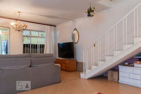 Sala de casa à venda com 4 quartos, 232m² em Mirandópolis, São Paulo