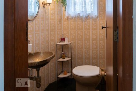 Lavabo de casa à venda com 4 quartos, 232m² em Mirandópolis, São Paulo