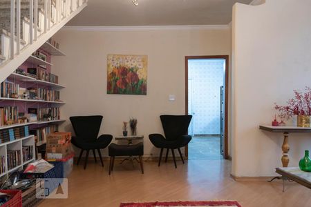 Sala de casa à venda com 4 quartos, 232m² em Mirandópolis, São Paulo