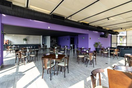 Apartamento à venda com 45m², 1 quarto e 1 vaga Apartamento à venda com 45m², 1 quarto e 1 vagaÁrea comum do prédio