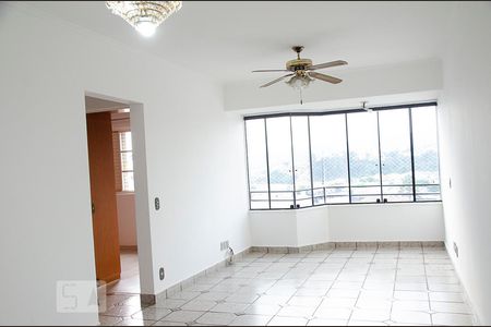 Sala de apartamento à venda com 2 quartos, 70m² em Vila Constança, São Paulo