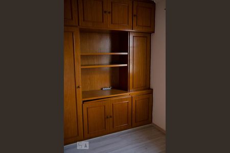 Apartamento à venda com 70m², 2 quartos e 2 vagasQuarto 2