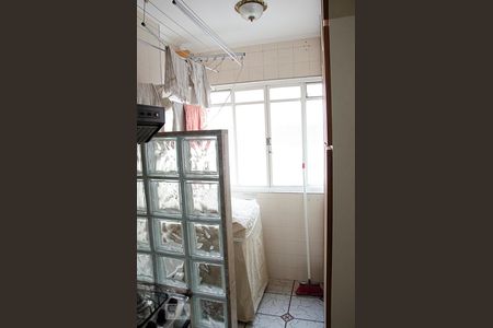 Apartamento à venda com 70m², 2 quartos e 2 vagasArea de serviço 