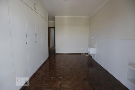Suíte de casa à venda com 3 quartos, 200m² em Vila America, São Paulo