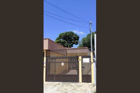 Casa para alugar com 148m², 3 quartos e sem vagaFachada