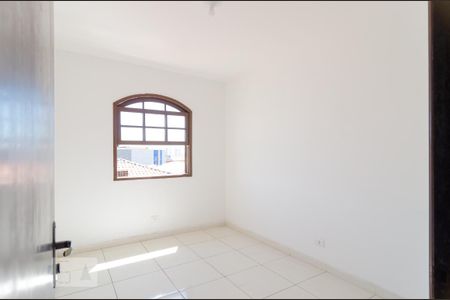 Casa para alugar com 148m², 3 quartos e sem vagaQuarto 2