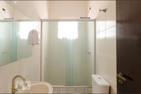 Casa para alugar com 148m², 3 quartos e sem vagaBanheiro