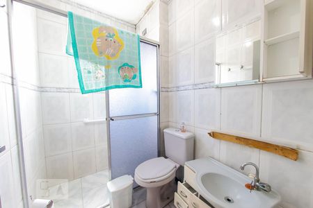 Banheiro de apartamento à venda com 1 quarto, 64m² em Cocaia, Guarulhos