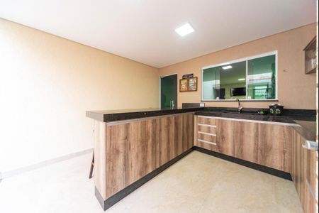 Casa à venda com 200m², 4 quartos e 2 vagasÁrea Gourmet 