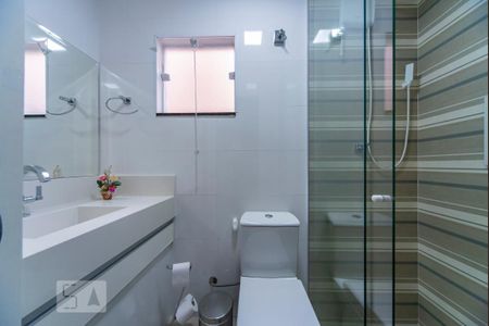 Banheiro de casa à venda com 4 quartos, 200m² em Vila Alto de Santo Andre, Santo André