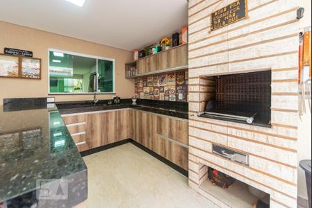 Casa à venda com 200m², 4 quartos e 2 vagasÁrea Gourmet 