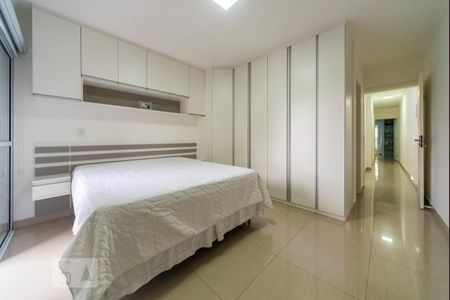 Casa à venda com 200m², 4 quartos e 2 vagasQuarto 4