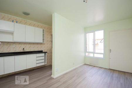 Sala de apartamento para alugar com 1 quarto, 45m² em São João, Porto Alegre