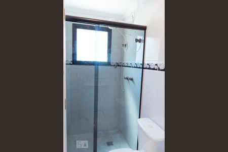 Apartamento para alugar com 120m², 3 quartos e 2 vagas Apartamento para alugar com 120m², 3 quartos e 2 vagasSuíte Banheiro