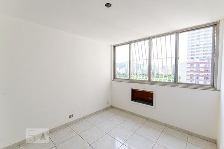 Apartamento à venda com 127m², 3 quartos e 1 vagaSuite 