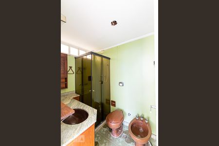 Apartamento à venda com 127m², 3 quartos e 1 vagaBanheiro da Suíte