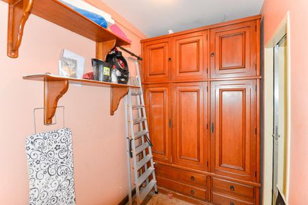 Apartamento à venda com 70m², 2 quartos e 1 vaga Apartamento à venda com 70m², 2 quartos e 1 vagaQuarto de Serviço