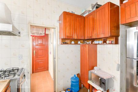 Apartamento à venda com 70m², 2 quartos e 1 vaga Apartamento à venda com 70m², 2 quartos e 1 vagaCozinha