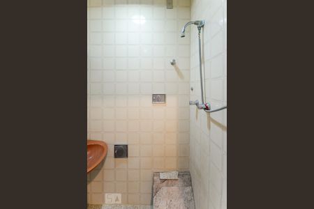 Apartamento à venda com 70m², 2 quartos e 1 vaga Apartamento à venda com 70m², 2 quartos e 1 vagaBanheiro de Serviço