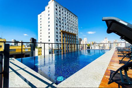 Studio à venda com 26m², 1 quarto e sem vagaÁrea comum - Piscina