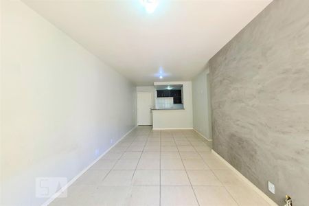 Apartamento para alugar com 82m², 3 quartos e 1 vagaSala