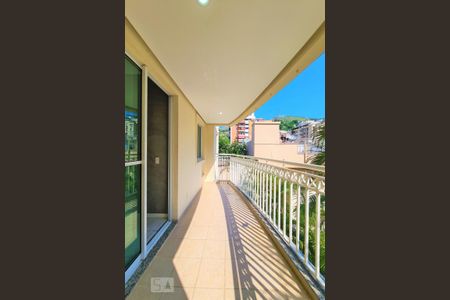 Apartamento para alugar com 82m², 3 quartos e 1 vagaVaranda