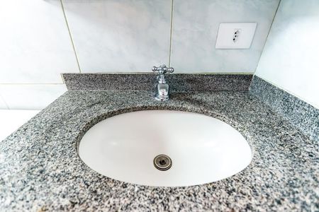 Apartamento para alugar com 53m², 2 quartos e 2 vagasBanheiro da Suíte