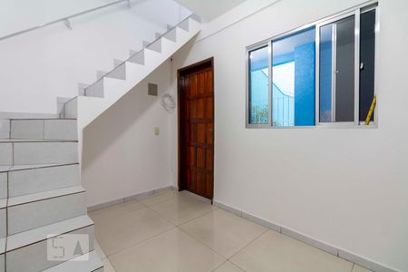 Sala de casa para alugar com 2 quartos, 60m² em Parque Cisper, São Paulo