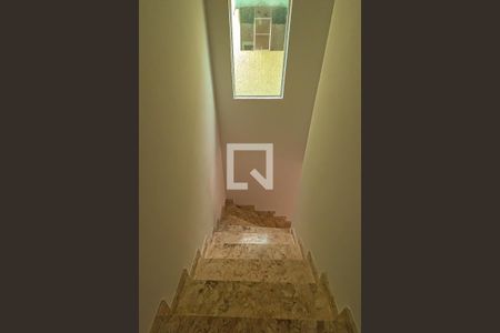 Casa à venda com 180m², 3 quartos e 6 vagasCorredor