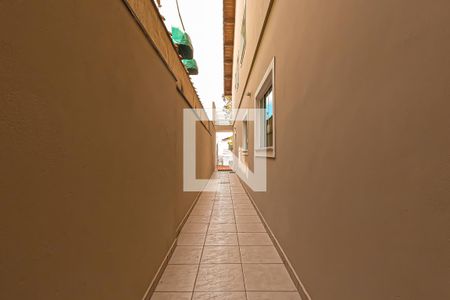 Casa à venda com 180m², 3 quartos e 6 vagasEntrada